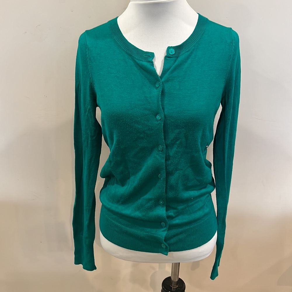 Express cardigans - Picture 3 of 4